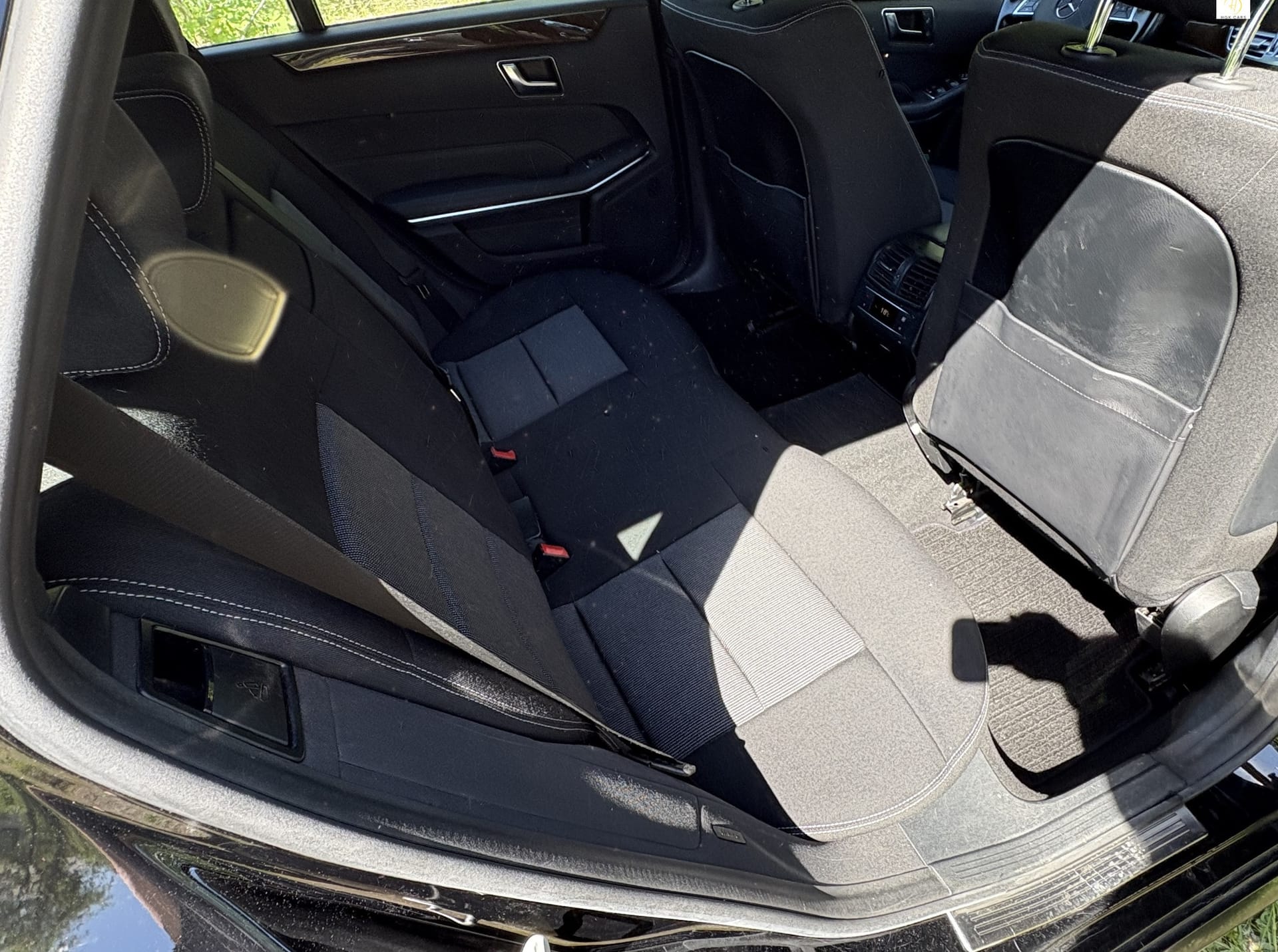 Mercedes-Benz E 300 – kuva 12
