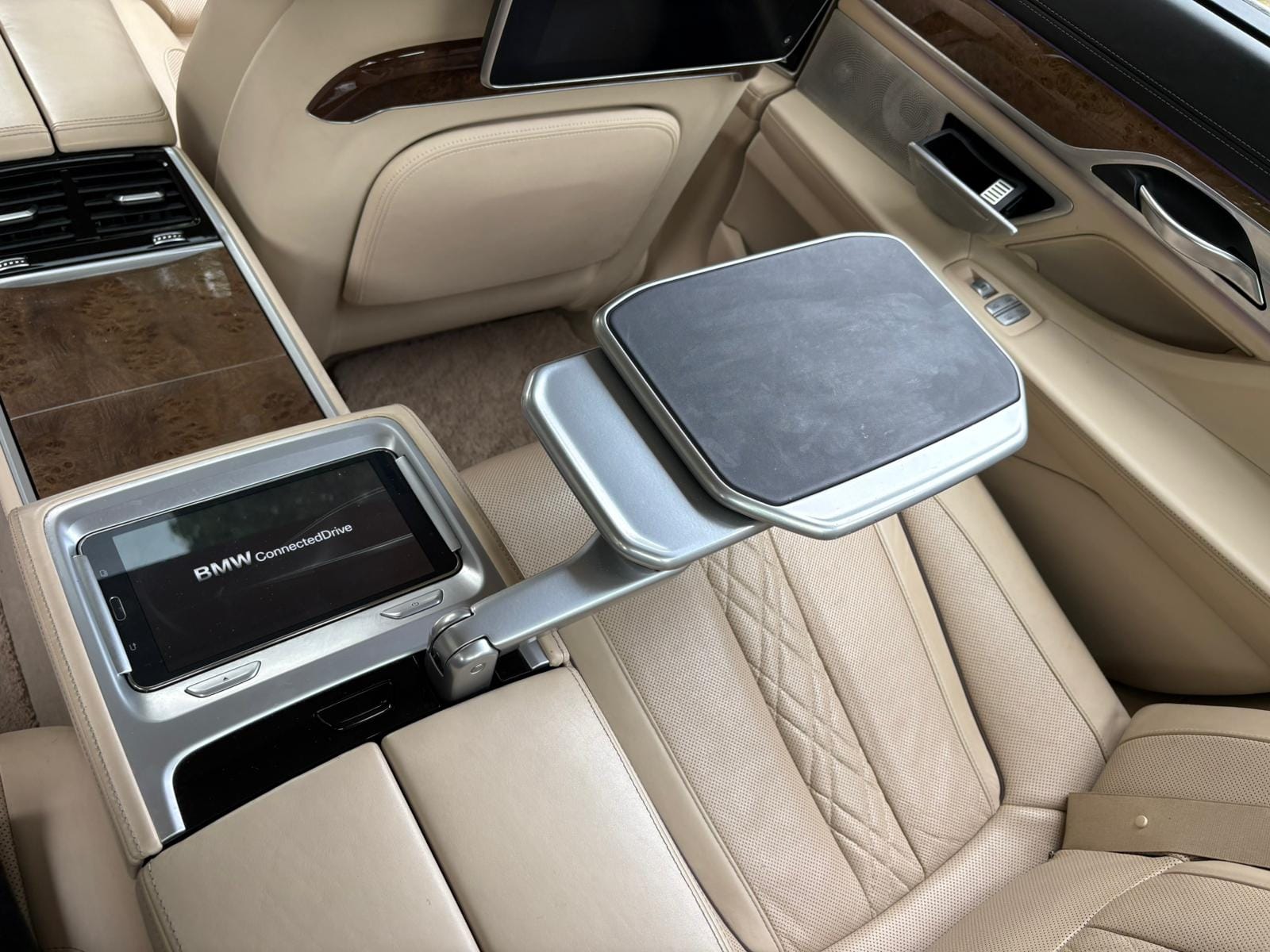BMW 740LeX xDrive iPerformance hybrid 2.0 Aut. – kuva 20