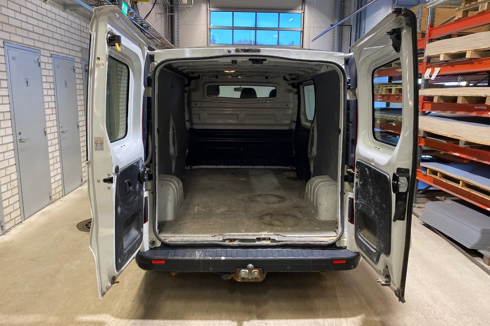 Opel Vivaro – kuva 8