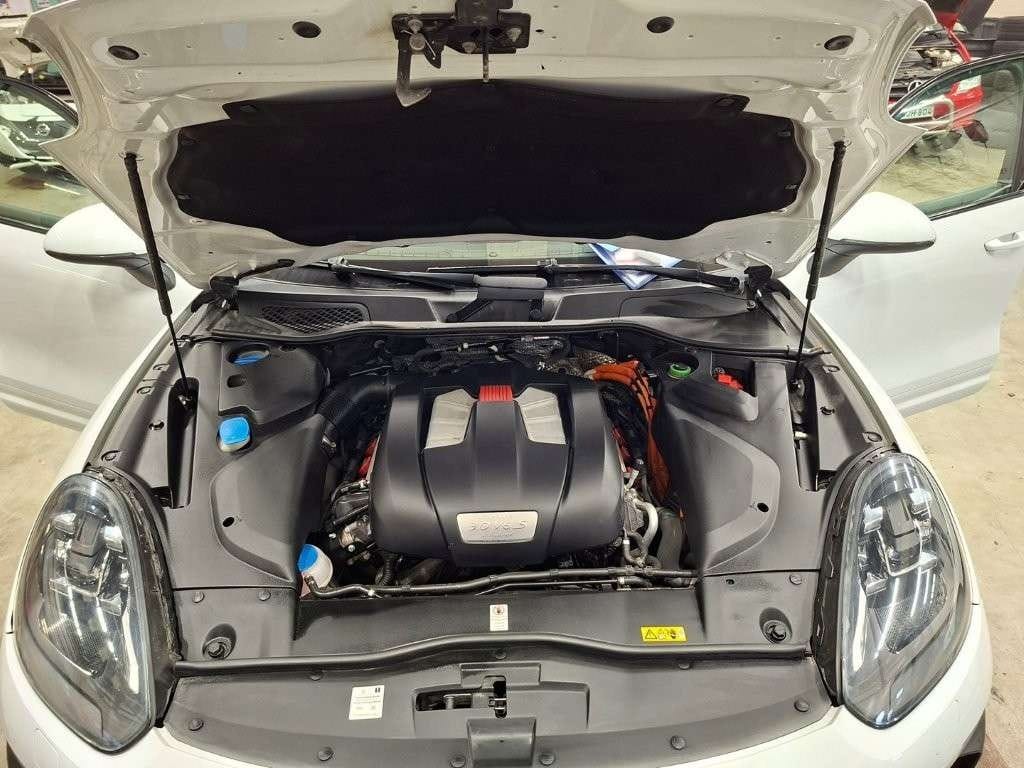 Porsche Cayenne – kuva 12