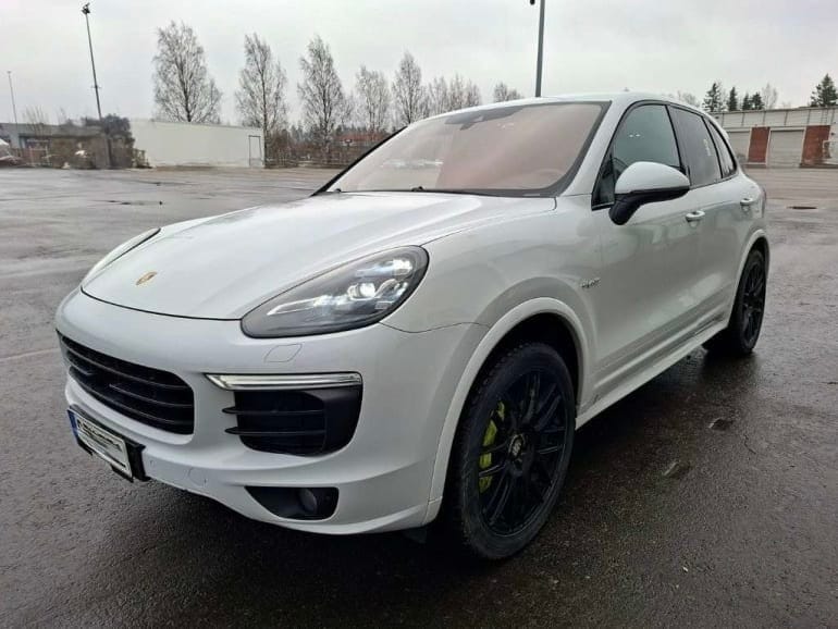 Porsche Cayenne – kuva 3