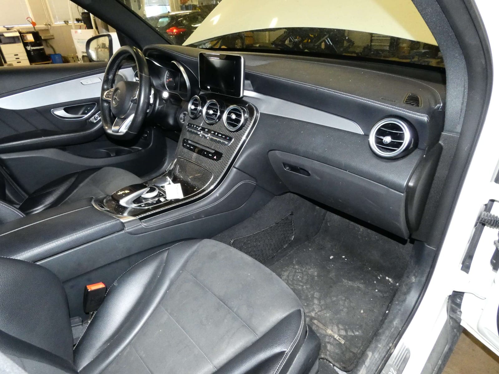 Mercedes-Benz GLC – kuva 7