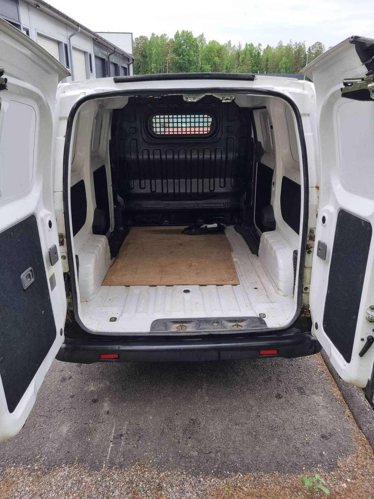 Nissan E-NV200 – kuva 6