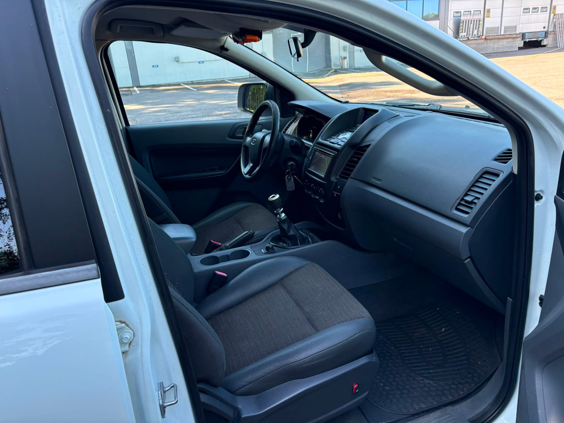 Ford Ranger – kuva 10